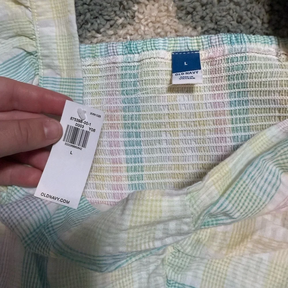 OLD NAVY NWT New With Tags Puff Sleeve Smocked Seersucker Babydoll Swing Blouse